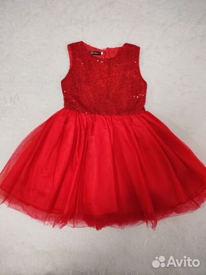 Платье р. 104 нарядное пышное праздничное