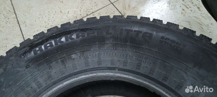 Nokian Tyres Hakkapeliitta 5 235/75 R15 105T