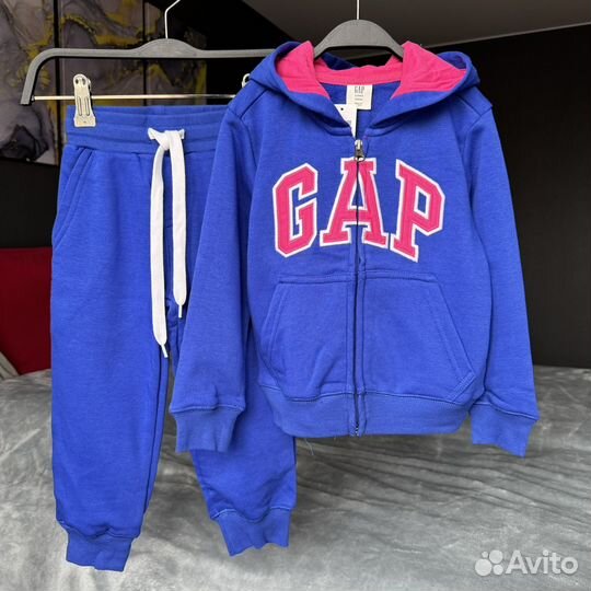 Костюм Gap на девочку 98 104 110 116
