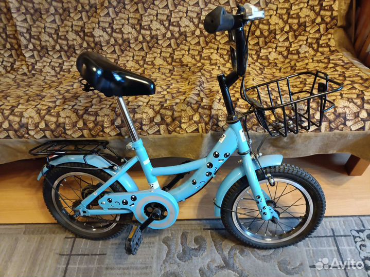 Велосипед четырехколесный