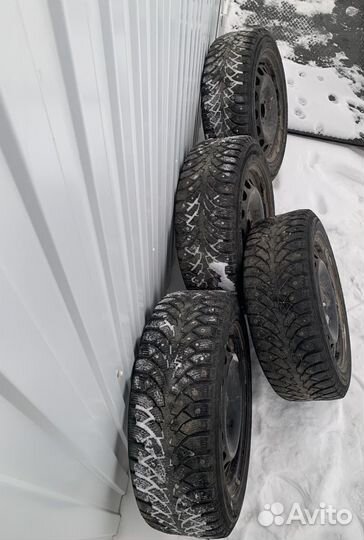 Nokian Tyres Hakkapeliitta 4 205/55 R16