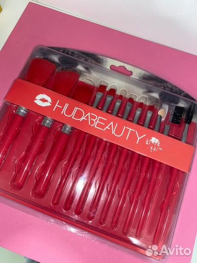 Набор кистей для макияжа