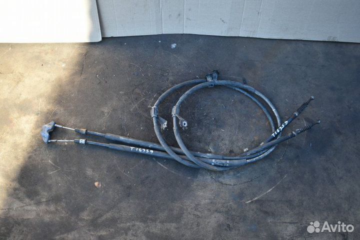 Тросс ручника Opel Zafira B A16XER 2005 - 2014