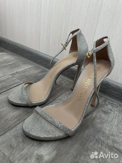 Босоножки Stuart weitzman