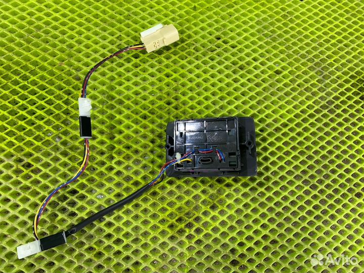 Кнопка включения/отключения (разное) Subaru Forester