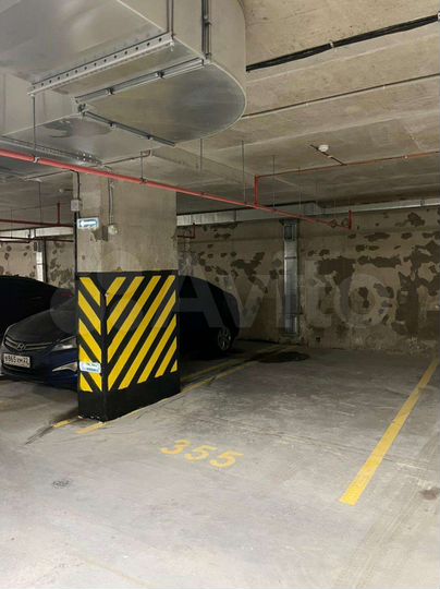 Машиноместо, 13 м²