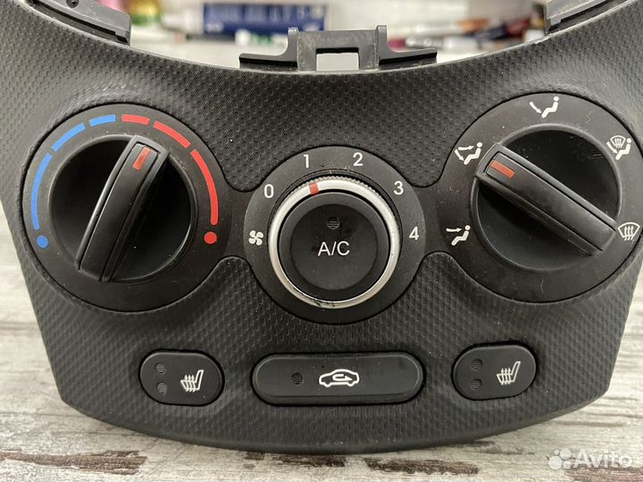 Блок управления кондиционером Хюндай солярис