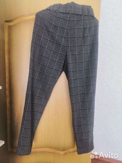 Брюки капри