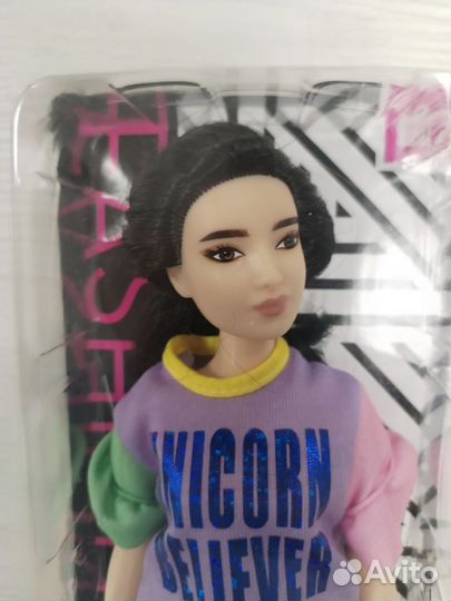 Barbie fashionistas 127 curvy