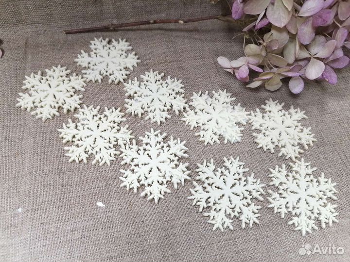 Заготовки для декора из жидкого пластика