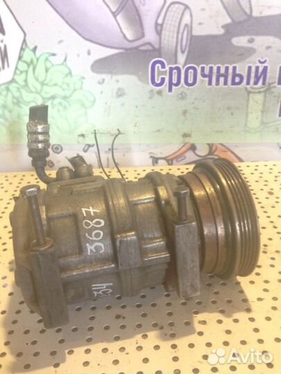 Компрессор кондиционера BMW 5 серия