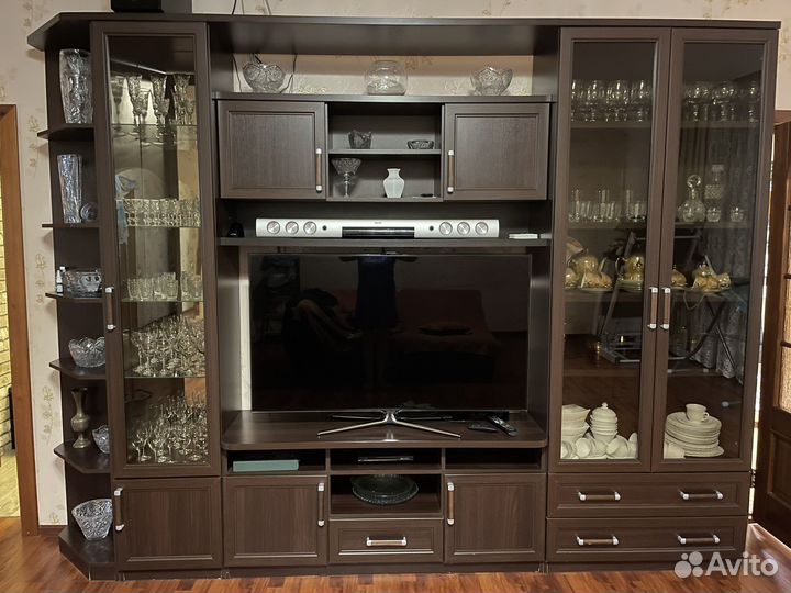 Стенка гостиная