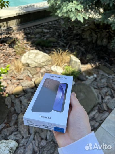 Samsung Galaxy A54, 8/256 ГБ