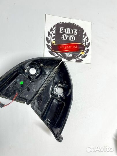 Накладка зеркала Infiniti QX56 QX80 Nissan Patrol