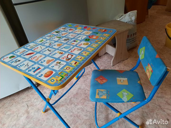 Детский стол со стулом бу