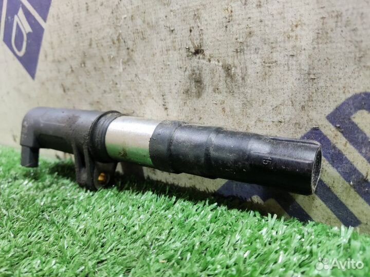 Катушка зажигания Renault Fluence седан 1.6