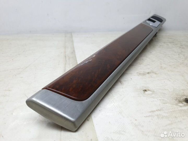 Накладка декоративная задняя левая Volkswagen