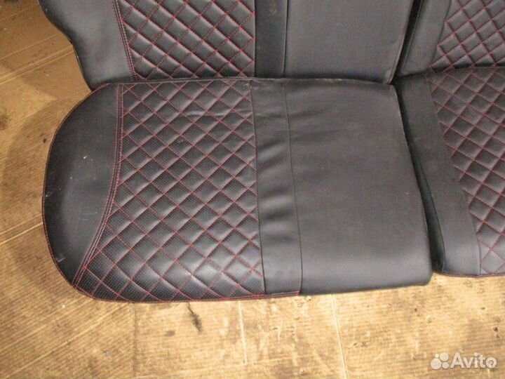 Сиденье заднее (диван) VW Polo Sedan