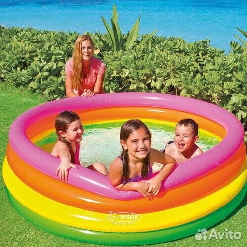 Надувной бассейн intex