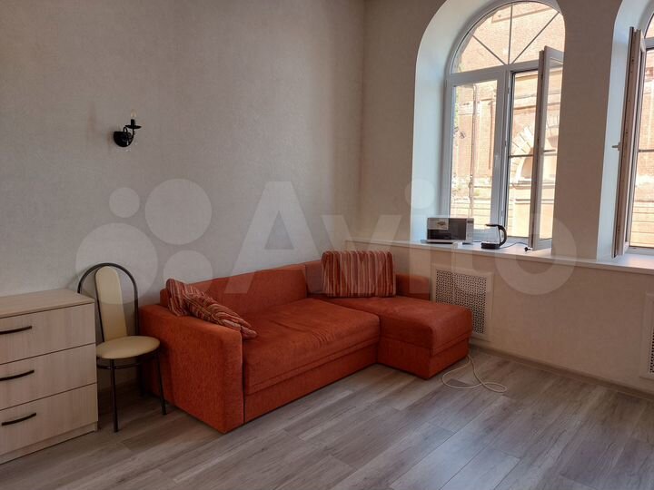 Комната 19 м² в 6-к., 3/3 эт.