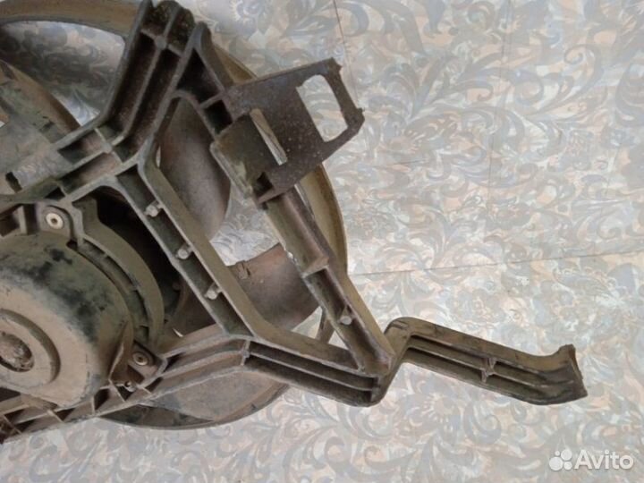 Вентилятор радиатора Renault Logan 1 2006