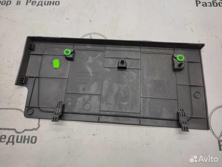 Накладка сидения W639 V-class Vito 646.982 2004