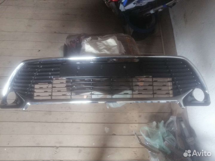 Нижняя решетка бампера камри 55
