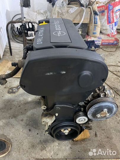 Блок цилиндров Opel Astra h z16xer