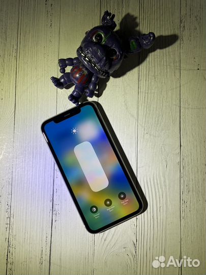 iPhone 11 64 gb красавчик
