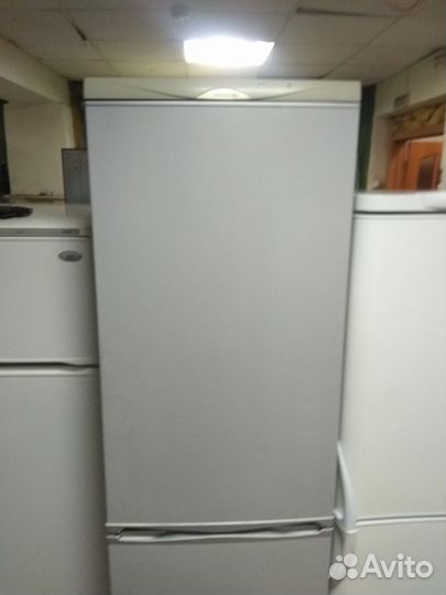 Холодильник высокий