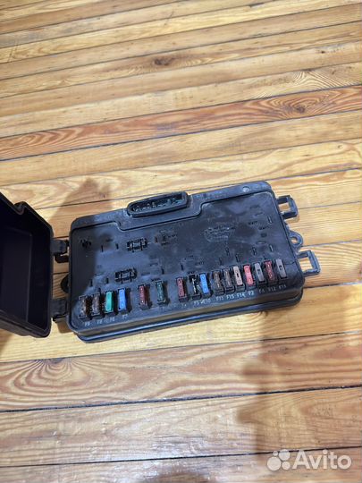 Монтажный блок ваз 2114