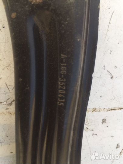 Поперечная тяга Mercedes W166 W292 1987 1988