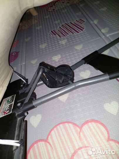 Шезлонг детский