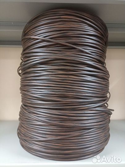 Ротанг красное дерево полутрубка (с-профиль) 6мм