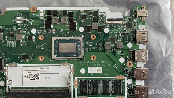 Материнская плата