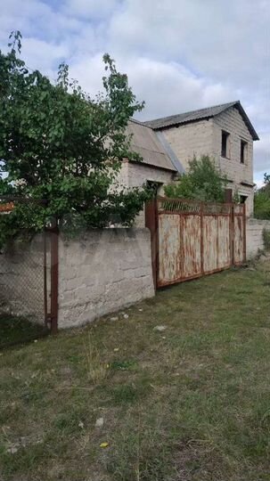 Дом 450 м² на участке 9 сот.