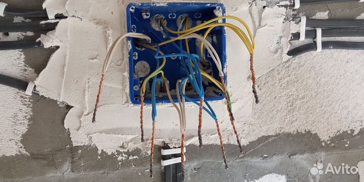 Услуги электрика электромонтажные работы