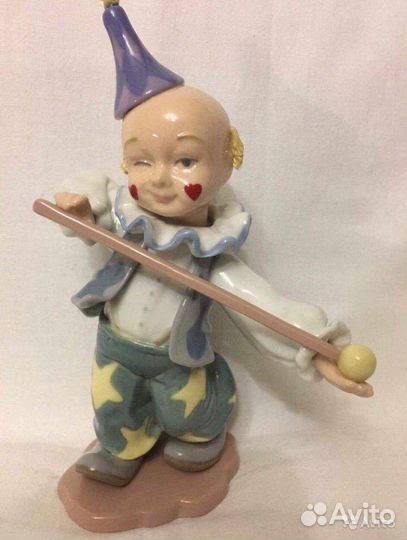 Статуэтка клоун