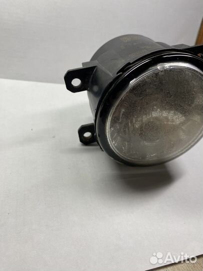 Потивотуманные фары Mitsubishi Pajero Sport III