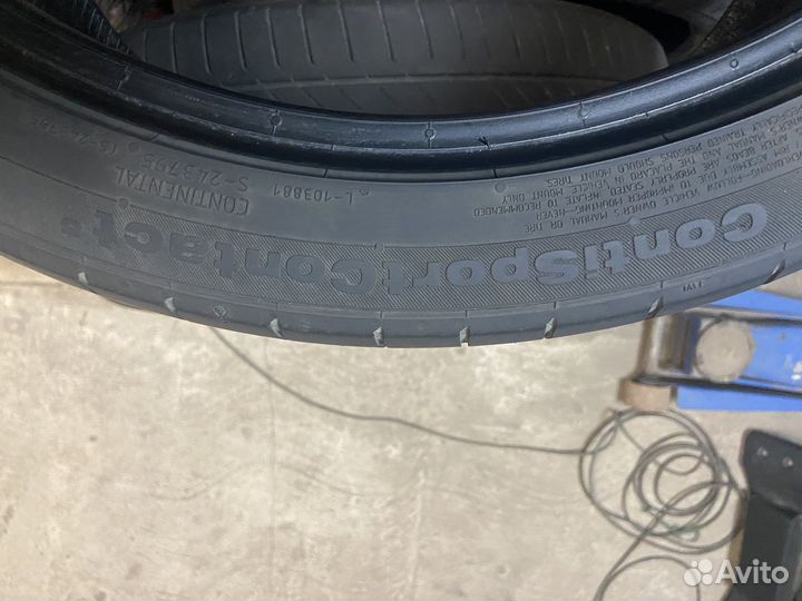 Continental ComfortContact - 5 225/40 R19 и 255/35 R19 93Y