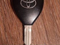 Оригинальный ключ Toyota Corolla 200
