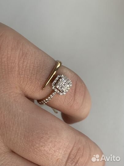 Золотое кольцо с бриллиантами 0,19 ct 2,60 гр 585