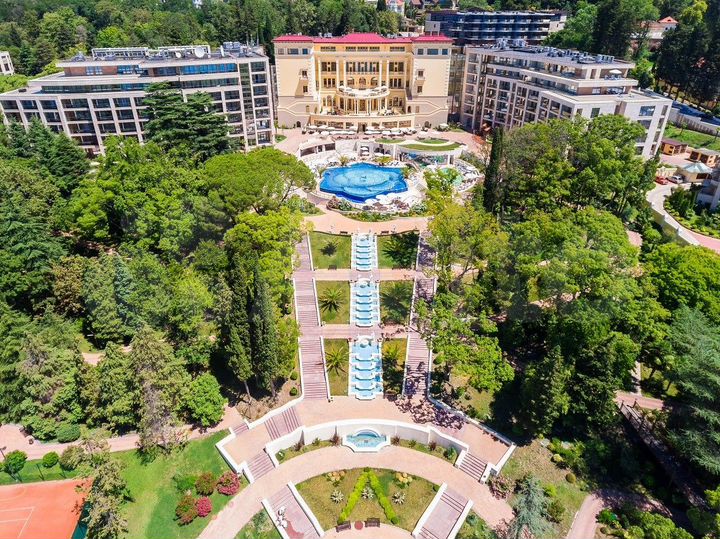 2-к. апартаменты, 92 м², 4/7 эт.