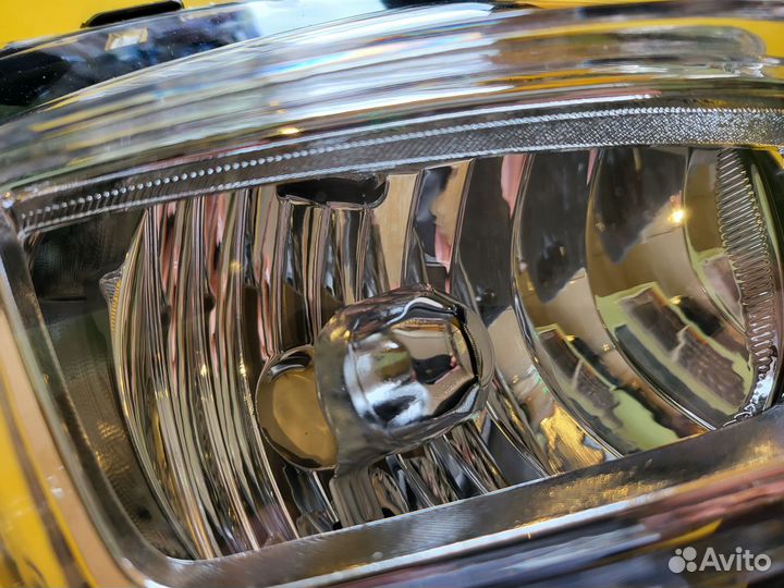 Противотуманная фара правая Rio III 2015-2017