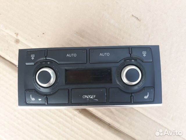 Блок управления климатом (зад) Audi A8 D3