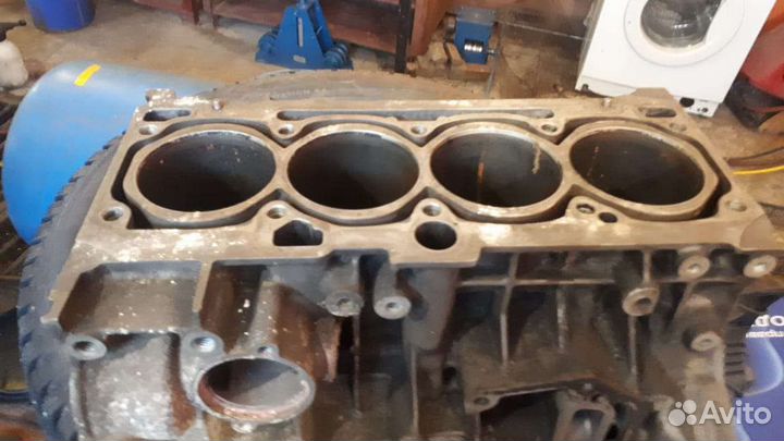 Двигатель Фольцваген Пассат б5,Ауди А4.ANA 1.6