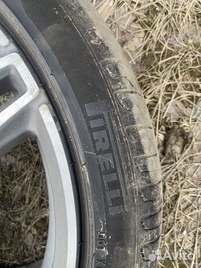 Pirelli Cinturato P7 245/40 R19 98Y