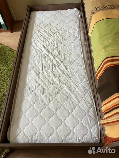 Двухъярусная кровать выдвижная 