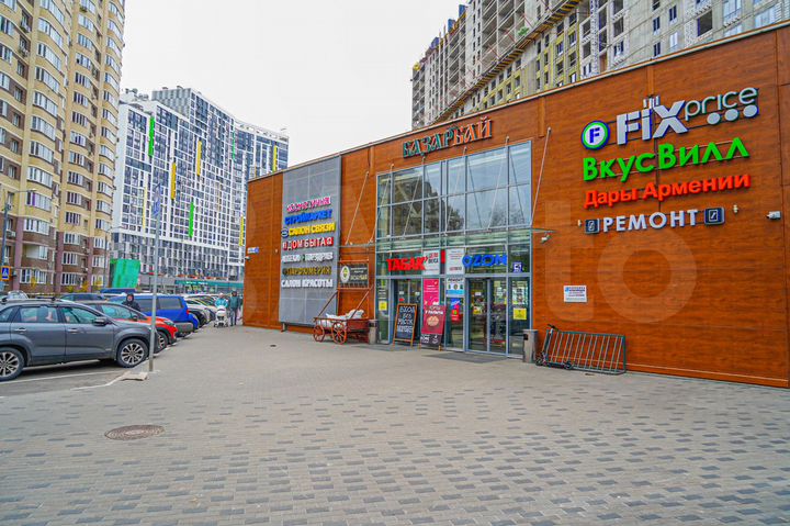 Торговая площадь в плотно населённом районе, 15 м²