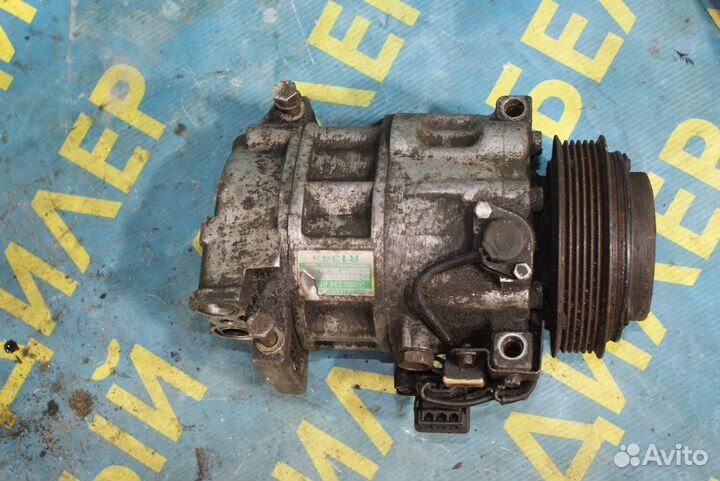 Компрессор кондиционера Mercedes-Benz W202